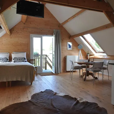 Bed & Breakfast Nieuwe Brug Vijfhuizen